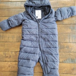 Gap Primaloft infant snowsuit